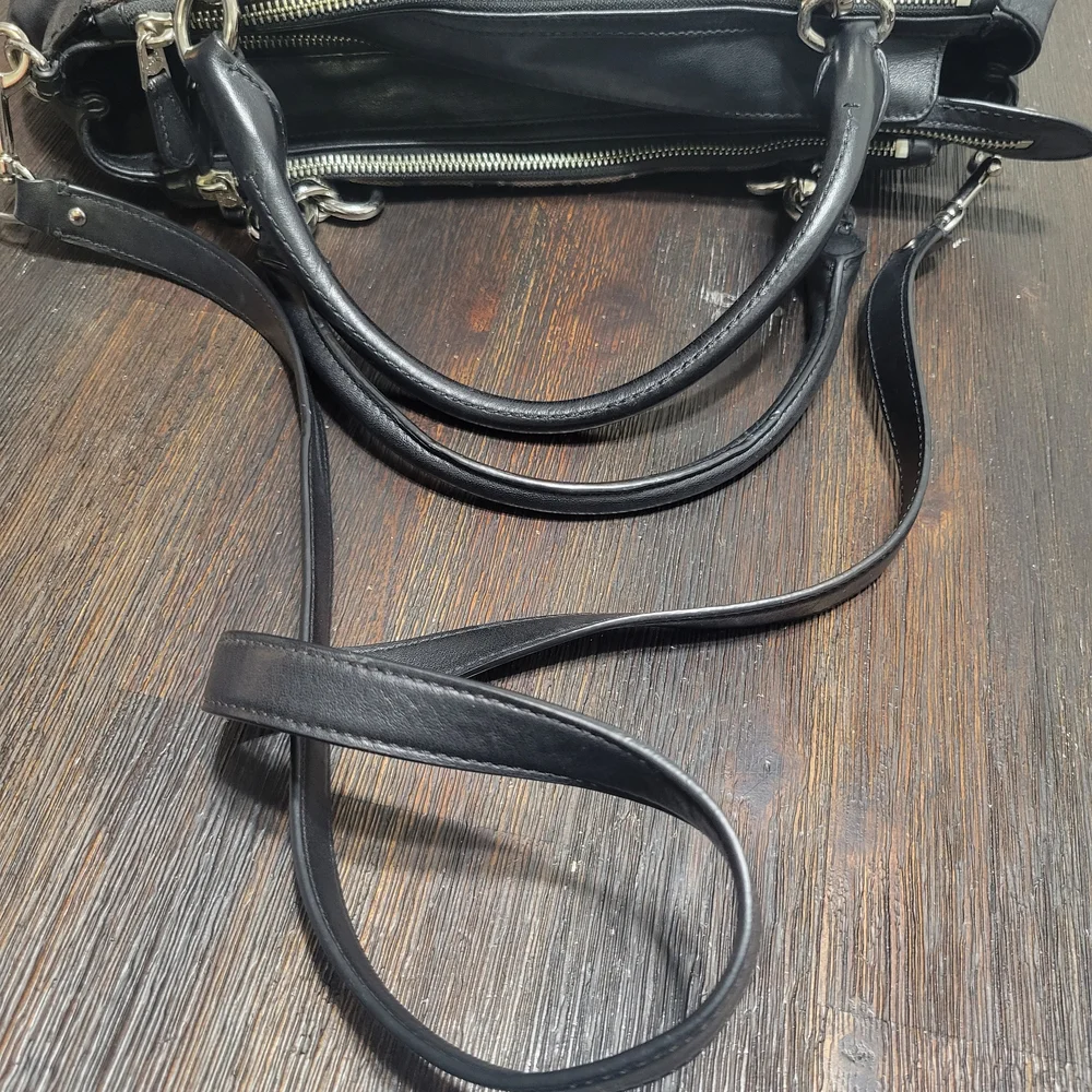 Coach Black‎ Signature Tote Bag